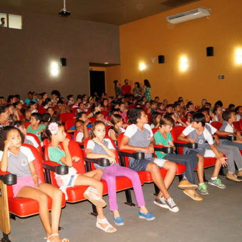 IORM promove encontro de seus alunos com a Escritora Patrícia Engel Secco