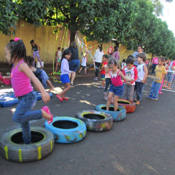 Infância de Ipuã participa da Semana do Brincar 2017