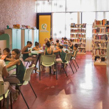 biblioteca