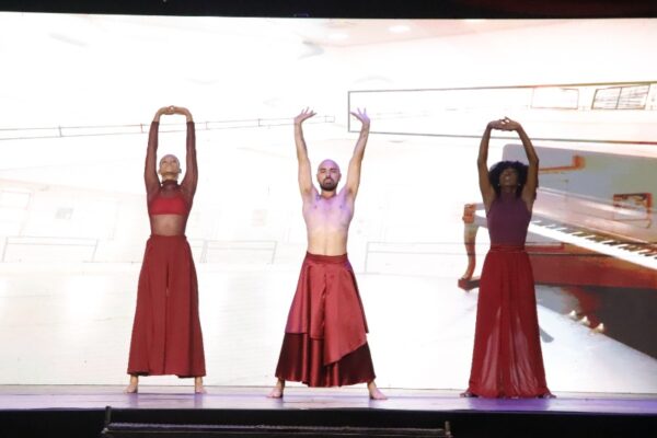 IORM - Espetáculo “Onde é o nosso lugar”