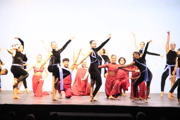 IORM - Espetáculo “Onde é o nosso lugar”